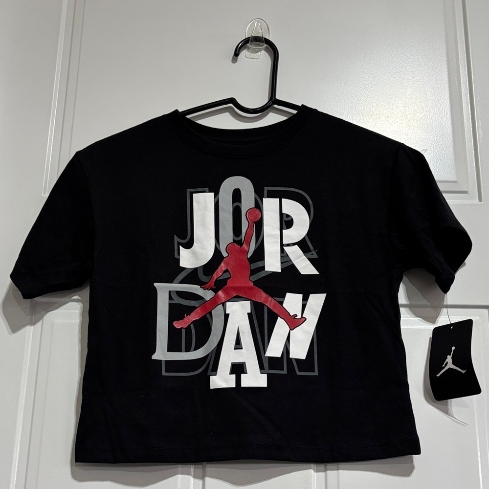 Jordan jump man  Air Basketball logo crewneck short sleeve, soft  T-shirt